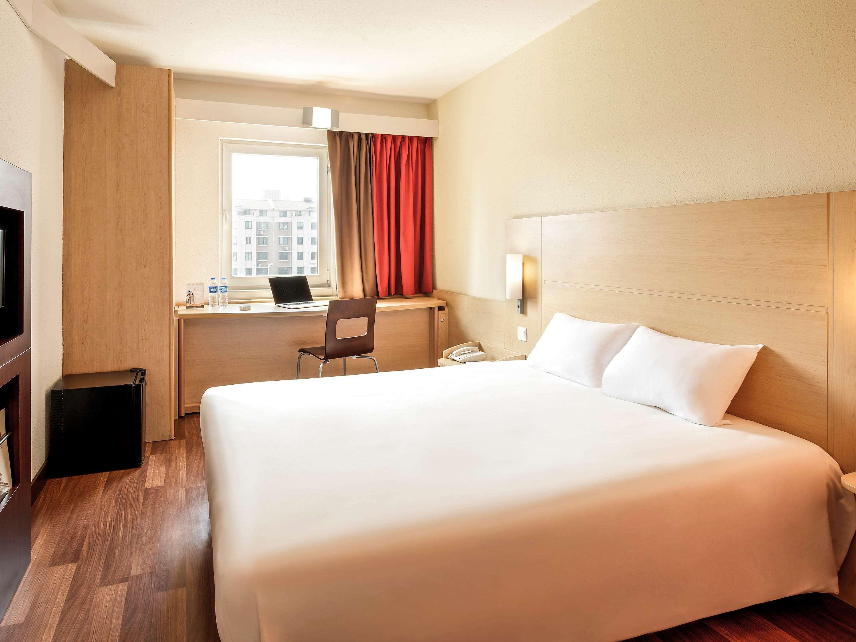 Ibis Wuxi Hi Tech Hotell Eksteriør bilde