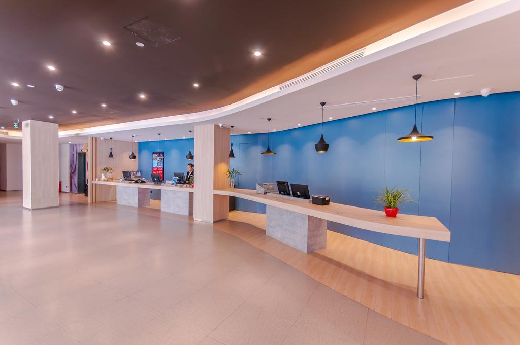 Ibis Wuxi Hi Tech Hotell Eksteriør bilde