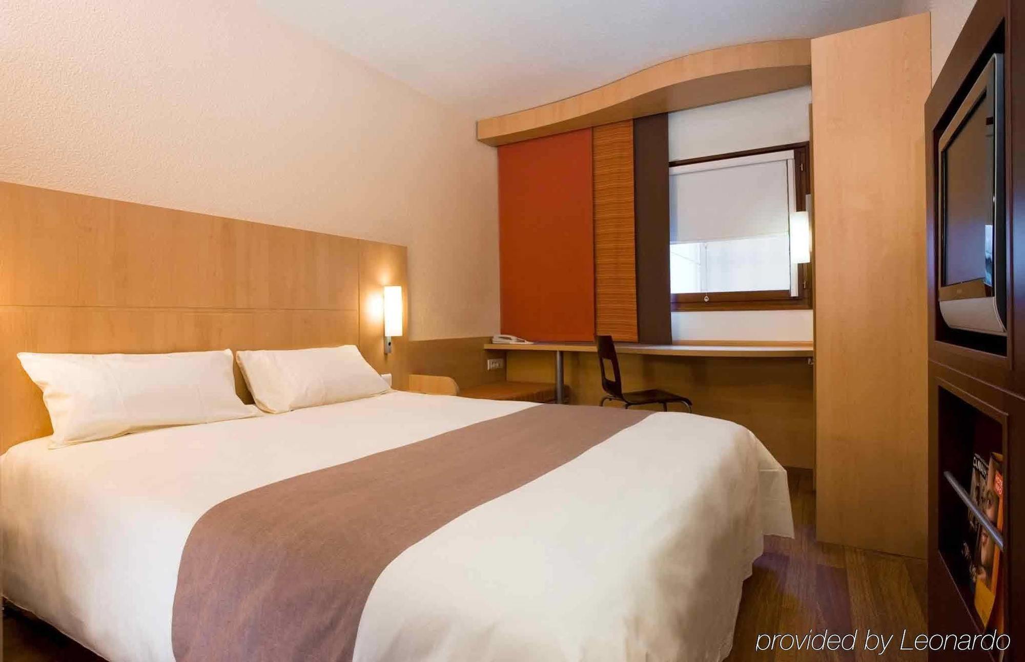 Ibis Wuxi Hi Tech Hotell Eksteriør bilde